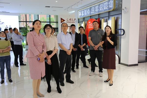 全市非公經(jīng)濟和社會組織黨建第二季度工作例會在新站召開！