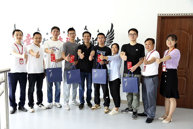 這個企業(yè)很贊！為職工子女發(fā)放升學(xué)獎學(xué)金
